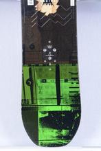 135 cm snowboard BURTON RADIUS, black/green, woodcore, FLAT, Sport en Fitness, Snowboarden, Gebruikt, Board, Verzenden
