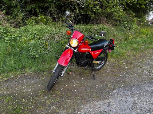 Suzuki DR125s 6-speed motorfiets 1984 in geweldige staat, Motoren, Motoren | Oldtimers, Ophalen