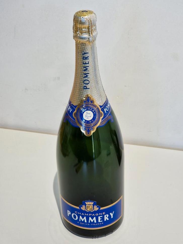 Pommery champagne magnum 1,5 liter gesloten presentatie fles, Verzamelen, Wijnen, Zo goed als nieuw, Champagne, Ophalen of Verzenden