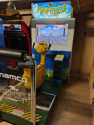 Namco Prop Cycle DLX arcade vliegsimulator beschikbaar voor biedingen
