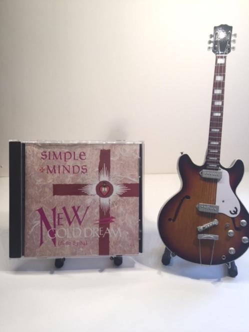 CD - Simple Minds - New Gold Dream ( 81-82-83-84 ), Cd's en Dvd's, Cd's | Rock, Zo goed als nieuw, Poprock, Ophalen of Verzenden