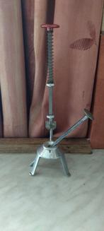 Dénoyauteur à cerises ancien, Enlèvement ou Envoi