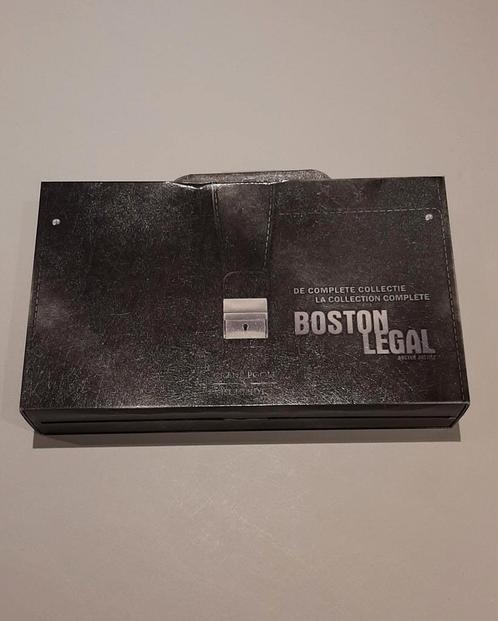 Dvd box " Boston Legal" de complete serie collectie !, CD & DVD, DVD | TV & Séries télévisées, Comme neuf, Drame, Coffret, Tous les âges