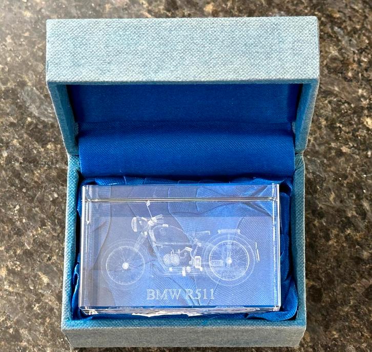 Glazen blok BMW motorfiets in 3D, Motoren, Accessoires | Overige, Zo goed als nieuw, Verzenden