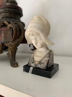 Zeeuws meisje Zierikzee antieke kleine buste diverse marmers, Antiquités & Art, Curiosités & Brocante, Enlèvement ou Envoi