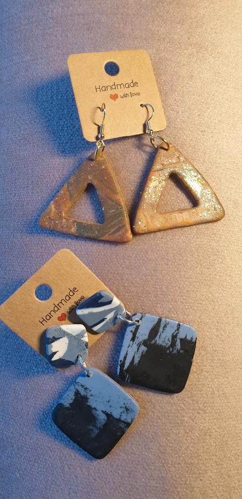 Articles NEUFS : 2 paires de boucles d'oreilles artisanales, Bijoux, Sacs & Beauté, Boucles d'oreilles, Neuf, Autres matériaux