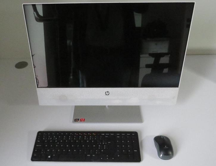HP Pavilion All-in-One – 24 inch, Computers en Software, Windows Laptops, Zo goed als nieuw, 17 inch of meer, HDD, SSD, 3 tot 4 Ghz