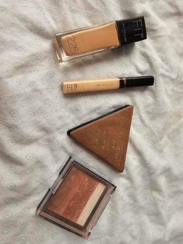 Maybelline lot: fond teint+ bronzer+ anti cerne+ blush beschikbaar voor biedingen