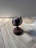 Wereldbol zwart/gekleurd 25 cm, Ophalen of Verzenden, Zo goed als nieuw