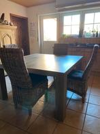 Vierkant tafel 1,40m met bijpassende rieten stoelen, Huis en Inrichting, Ophalen, Gebruikt