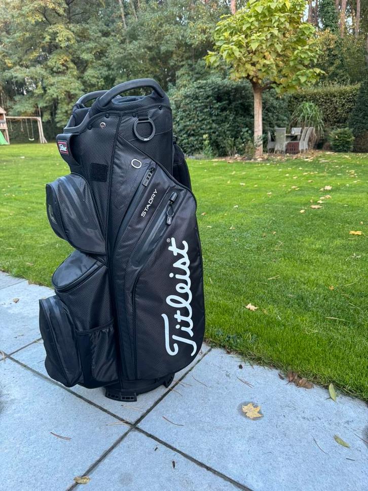 Titleist Stadry Cart Bag – Zo goed als nieuw (2 maanden oud), Sport en Fitness, Golf, Tas, Ophalen of Verzenden