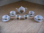 Dinette porseleinen koffieset 'Teddy Bears Picnic'. ssss, Antiek en Kunst, Antiek | Speelgoed, Ophalen of Verzenden