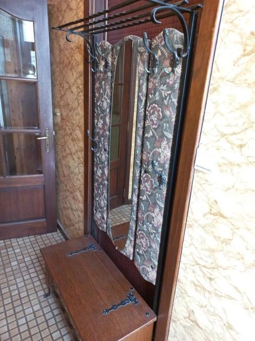 Staande kapstok met spiegel en ruime opbergbak H 1,80m. B 0,, Huis en Inrichting, Woonaccessoires | Kapstokken, Gebruikt, Staande kapstok