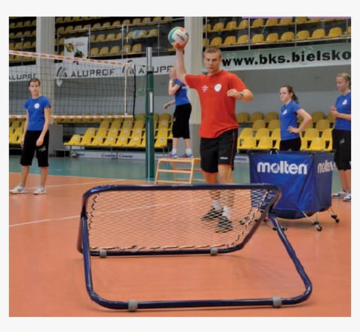 bounce back, rebounder of stuitbaltrainer, Sport en Fitness, Volleybal, Zo goed als nieuw, Overige typen, Ophalen