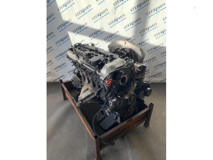 Motor van een Mercedes S-Klasse, Auto-onderdelen, Motor en Toebehoren, Mercedes-Benz, Gebruikt, 3 maanden garantie, Ophalen of Verzenden