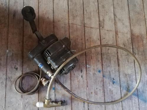 Antieke, werkende pneumatische sculpteer bijtel voor hout, Antiek en Kunst, Antiek | Gereedschap en Instrumenten, Ophalen