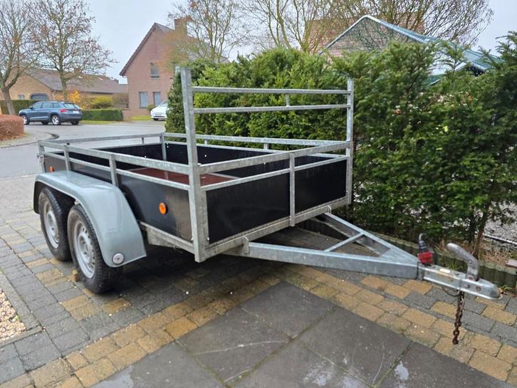 Remorque à deux essieux, Autos : Divers, Remorques, Enlèvement