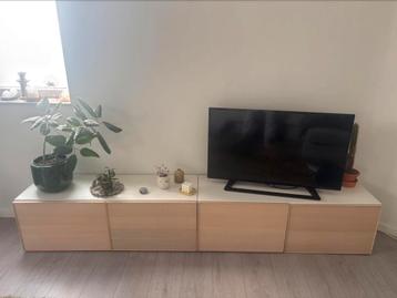 2x Ikea Tv Meubel beschikbaar voor biedingen