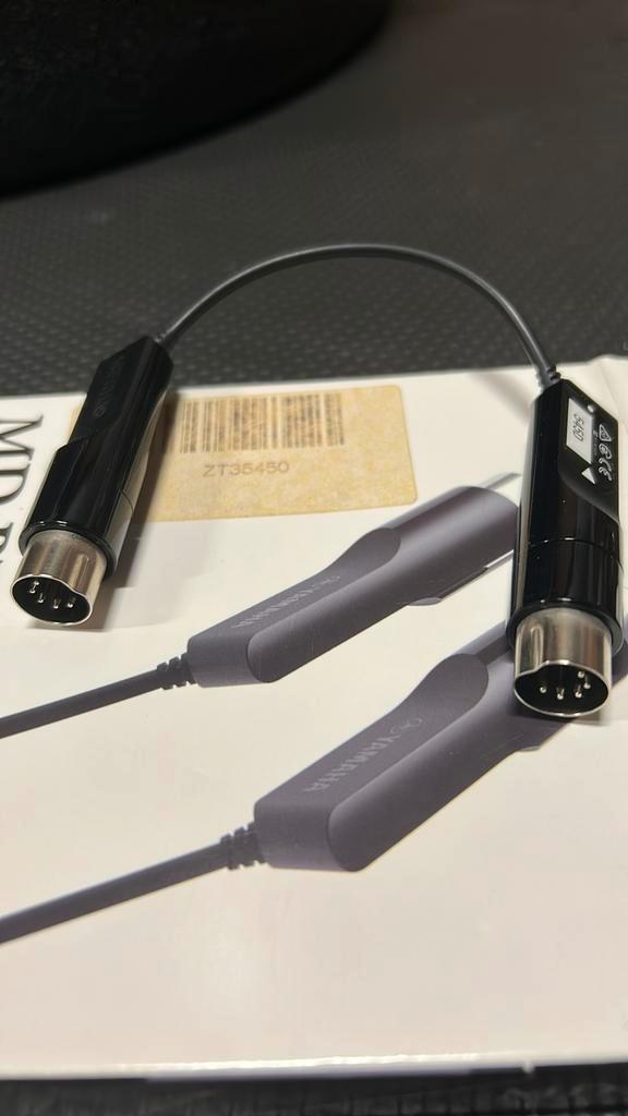 Bluetooth adaptor - Yamaha keyboards/pianos, Muziek en Instrumenten, Piano's, Nieuw, Zwart, Digitaal, Ophalen of Verzenden