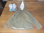 Zachte mosgroene meisjes jas TAHARI maat 110 + Pantoffels, Gebruikt, Meisje, Tahari, Ophalen of Verzenden