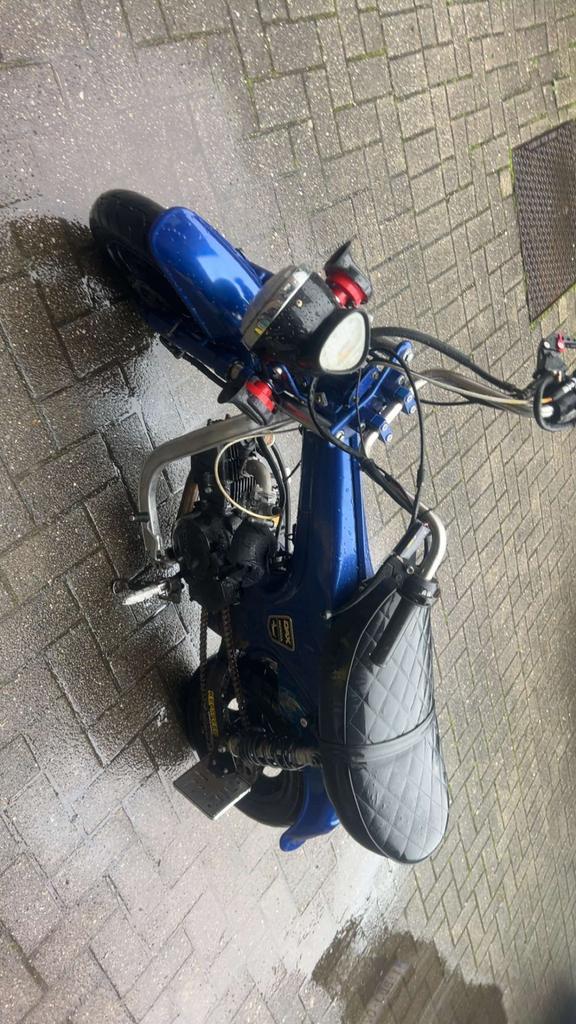 Dax a klasse, Fietsen en Brommers, Brommers | Crossbrommers, Zo goed als nieuw, Ophalen