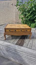 Vintage woonkamertafel met leren hoesje en kaart, Ophalen