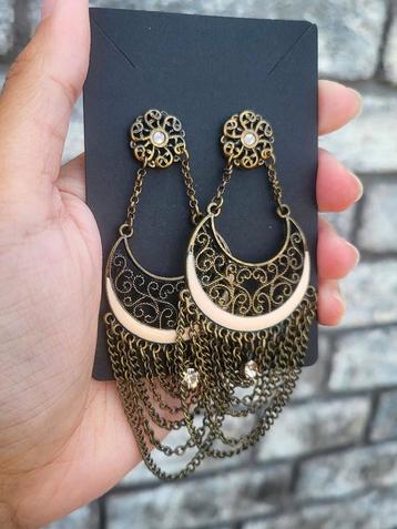 Boucles d'oreilles Witchy Bohemian, Enlèvement ou Envoi, Utilisé