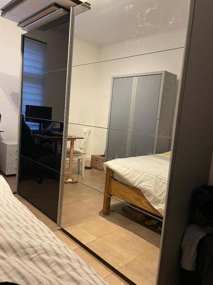 Dressing/ dubbele Schuifkast/ dressoir/ kleerkast spiegel, Huis en Inrichting, Kasten | Dressoirs, Gebruikt, 200 cm of meer, 50 tot 75 cm