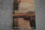 GEWORTELD TUSSEN KREKEN EN DIJKEN -EEN FAMILIEKRONIEK, Boeken, Ophalen of Verzenden, Gelezen