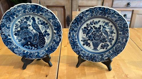 Twee handgeschilderde Delfts‑Blauwe wandborden, Antiek en Kunst, Antiek | Wandborden en Tegels, Ophalen