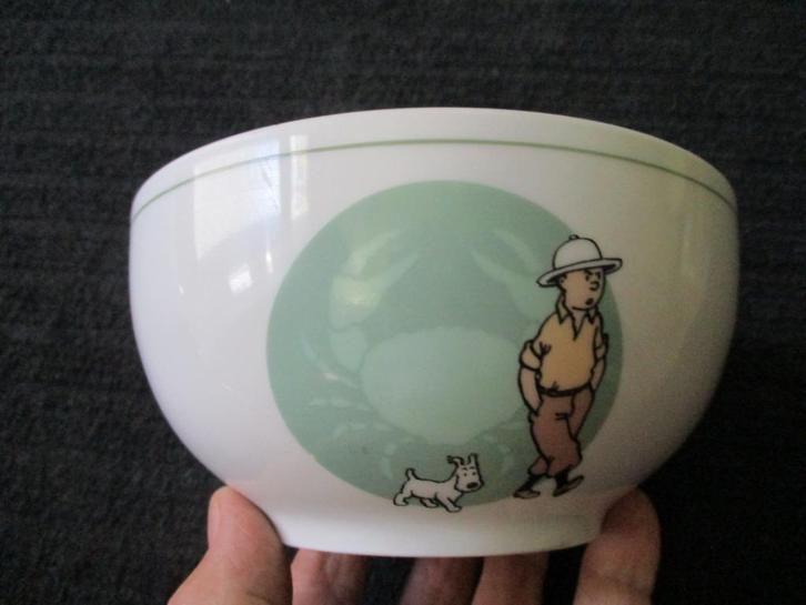 Particulier verkoopt BOL  P  Tables  Couleurs  Décor  Tintin, Huis en Inrichting, Keuken | Servies, Zo goed als nieuw, Overige stijlen