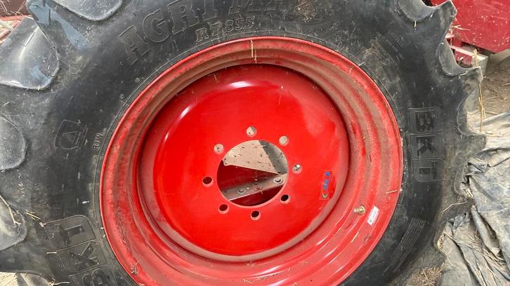 Roues tracteur 380/85 R30 neufs et 360/70R20 neufs, Articles professionnels, Agriculture | Pièces | Pneus, Jantes & Essieux, Enlèvement