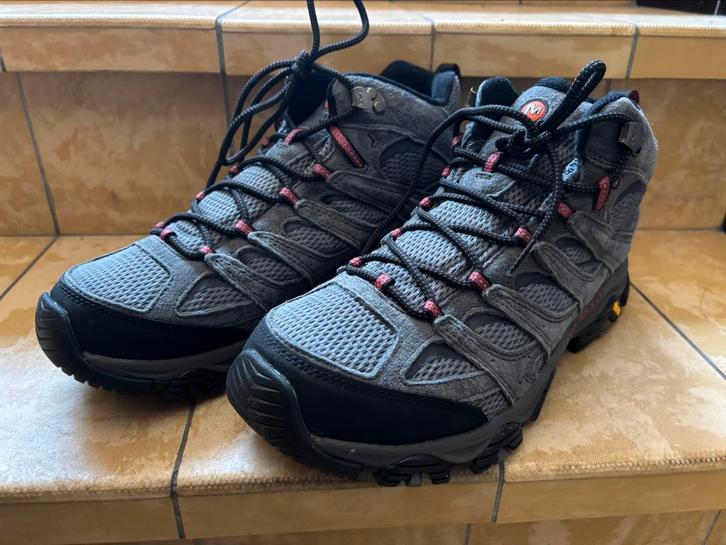 Zgan wandelschoenen Merrell Moab maat 44.5, Sport en Fitness, Bergsport en Wandelen, Ophalen of Verzenden