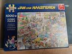 Puzzle La fête des vacances - Jan van Haasteren 1000 pièces, Comme neuf, 500 à 1500 pièces, Puzzle, Enlèvement ou Envoi