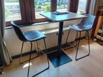 Staande tafel met twee stoelen, Metaal, Zo goed als nieuw, Ophalen