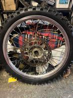 Jante avec pneu Pirelli DR 350, Enlèvement, Utilisé