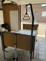 Lit d'hôpital électrique, Enlèvement ou Envoi, Comme neuf