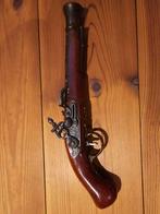 Nep Flintlock pistool speelgoed of verzamelobject, Ophalen, Zo goed als nieuw