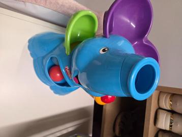 Playskool olifant beschikbaar voor biedingen