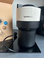 Machine à café Nespresso + 50 capsules offertes, Ophalen, Gebruikt, Espresso apparaat, Koffiepads en cups