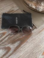 Zonnebril guess, Handtassen en Accessoires, Zonnebrillen en Brillen | Dames, Ophalen, Zo goed als nieuw