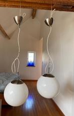 LAMPE SUSPENSION SPHERIQUE BLANCHE, Ophalen, Style épuré.  Verre blanc et acier., Zo goed als nieuw, Glas