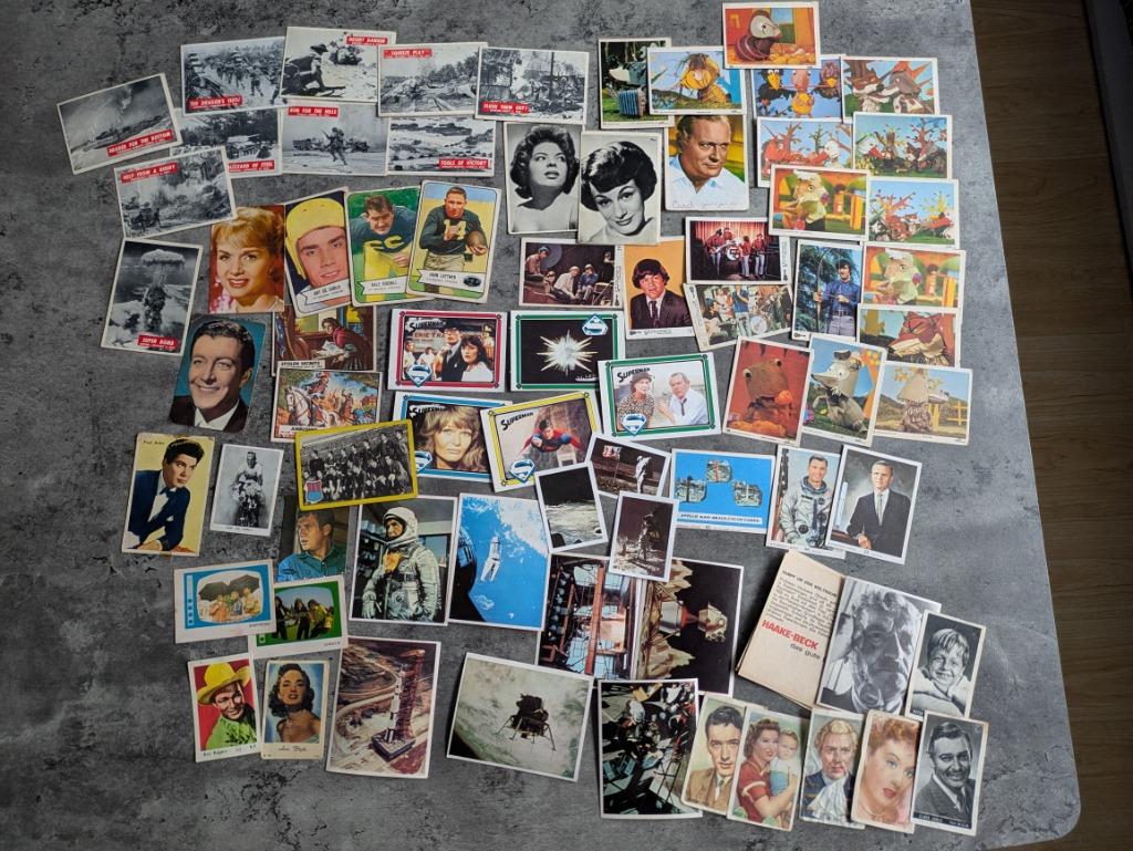 Lot de IMAGES , chromo's, liquidation, divers, Hobby & Loisirs créatifs, Autocollants & Images, Envoi