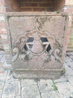2 mooie oude zware tuinornamenten., Tuin en Terras, Ophalen, Zo goed als nieuw, Out.nief@gmail.com, Antwerpsesteenweg 59
2520 Broechem