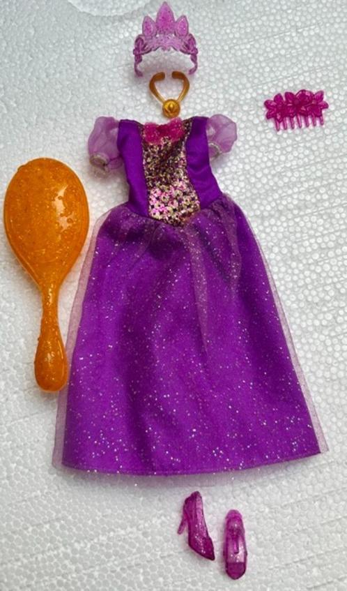 Kleedje van Disney Rapunzel pop, Kinderen en Baby's, Speelgoed | Poppen, Gebruikt, Barbie, Ophalen of Verzenden