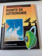 Ruimte en astronomie, Nieuw, Ophalen of Verzenden