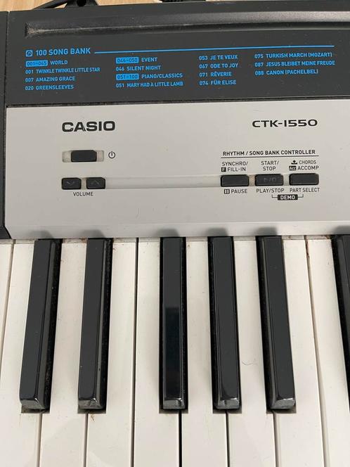 Casio, CTK 1550, Muziek en Instrumenten, Synthesizers, Zo goed als nieuw, 61 toetsen, Ophalen