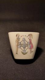 Atomium 1958, rare petit vase de Rosenthal à motif de Peynet, Enlèvement