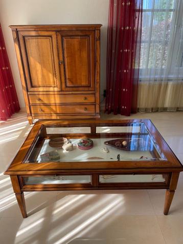 Salontafel in massief kerselaar/glas beschikbaar voor biedingen