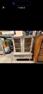 Gebeitste servieskast, Antiek en Kunst, Ophalen